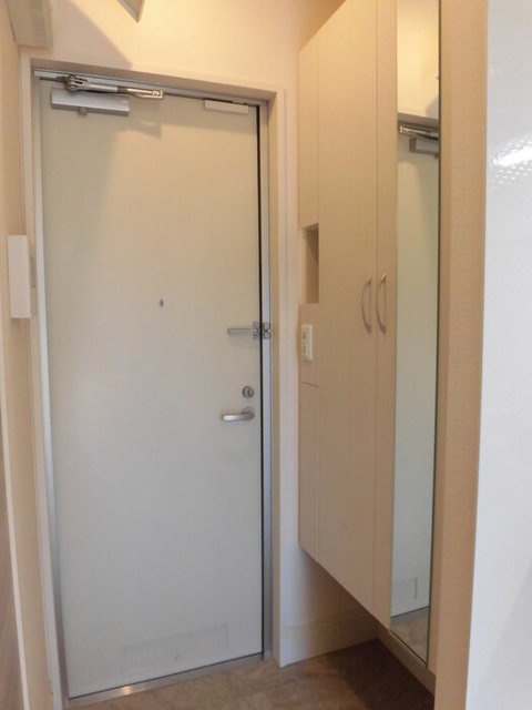 玄関　★靴もたくさん収納できます★