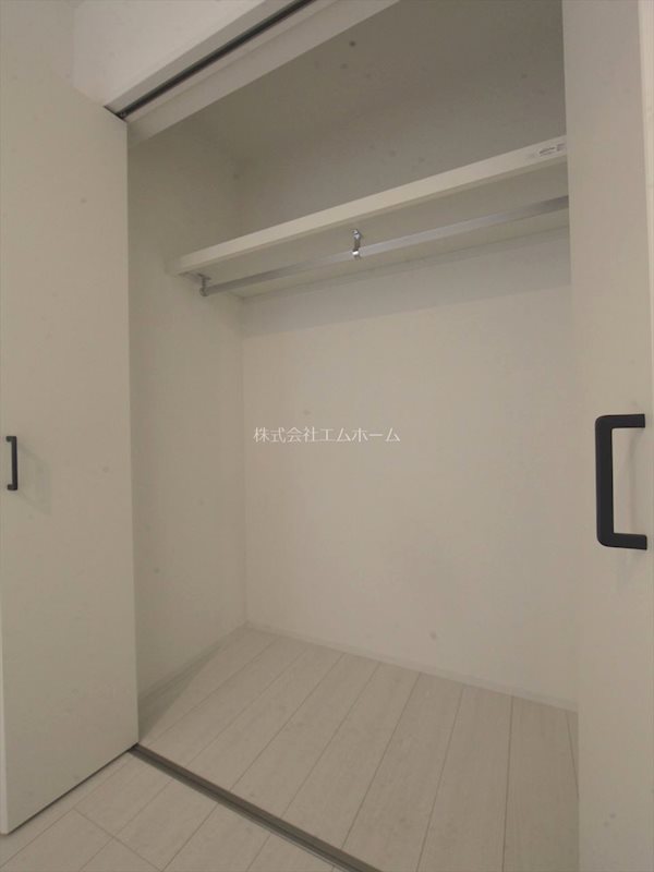 収納　クローゼット（収納充実してます）