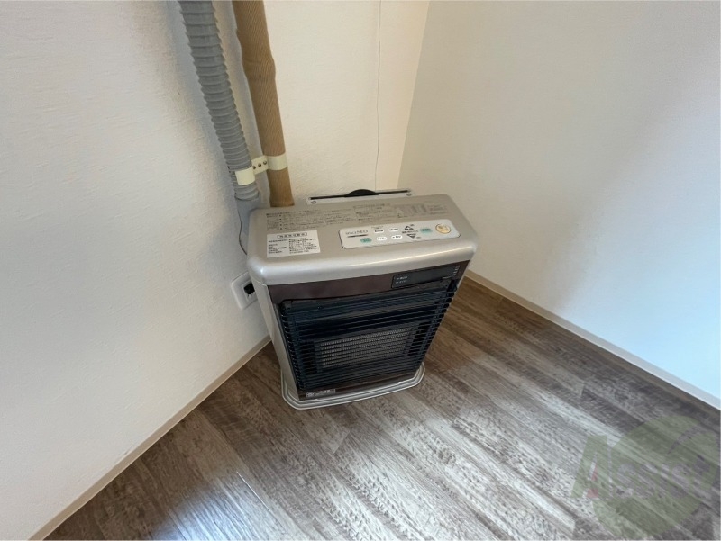 その他設備　灯油暖房です。札幌の寒い冬もこれで大丈夫！
