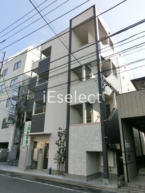 建物外観　住宅街にある綺麗なマンションです。