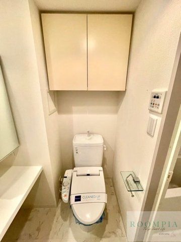 トイレ　※同タイプの別のお部屋です。
