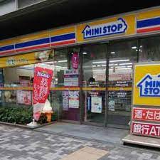コンビニ　ミニストップ 神田美土代町店（コンビニ）まで505m