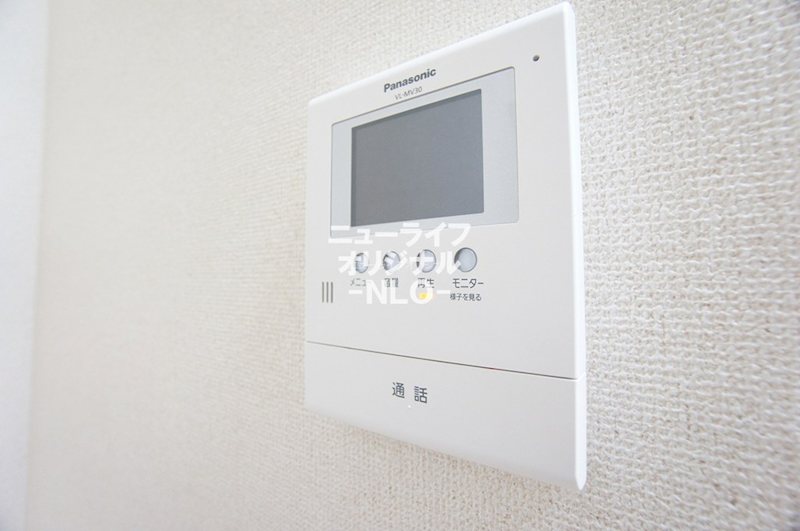 セキュリティ　事前に訪問者を目視してから対応できるTVモニターホン☆