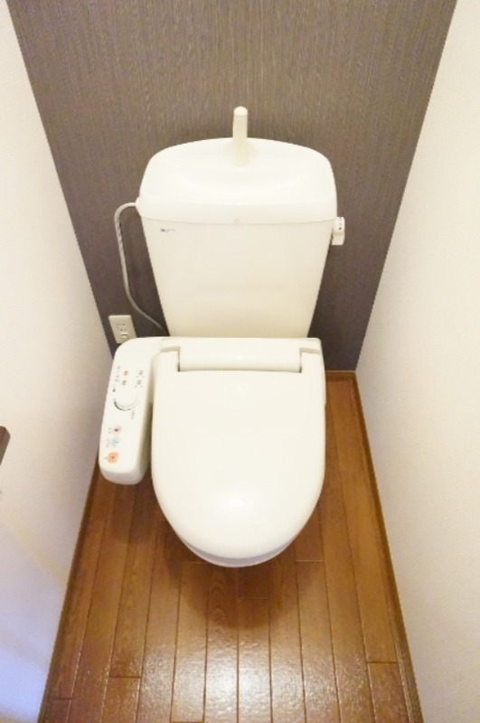 トイレ　図面と現状に相違がある場合には現状を優先