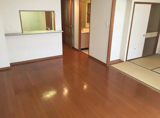 居室・リビング　別タイプ部屋　参考写真です