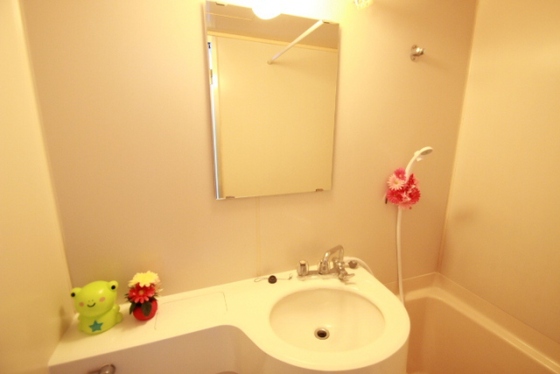 洗面設備　※別部屋の写真です