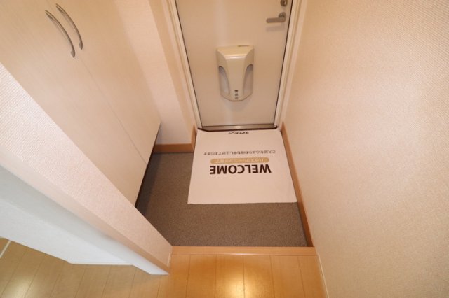 玄関　明るい玄関です
