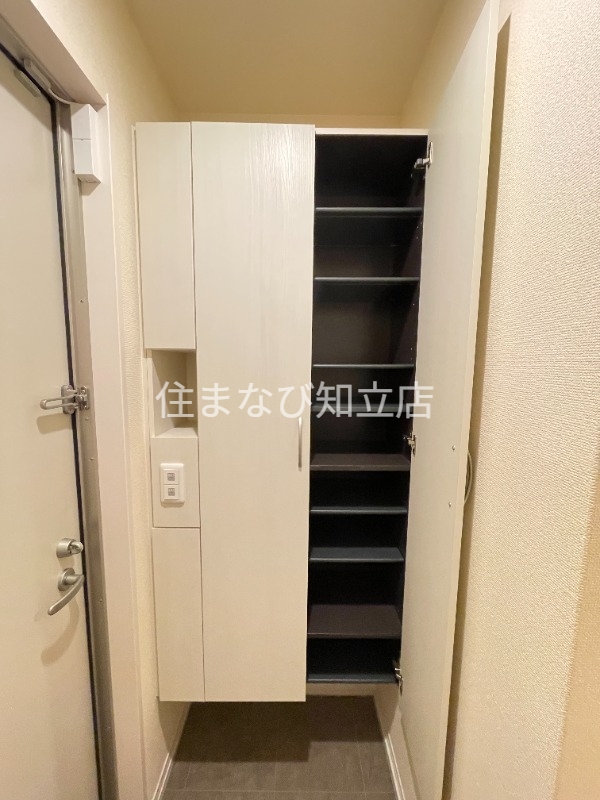 収納　反転同型タイプ