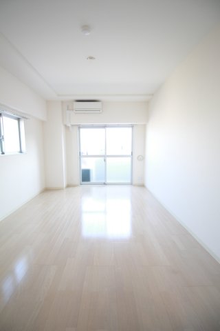 居室・リビング　（別タイプ参考写真）ソレアードA・I・R　荒川区東日暮里4
