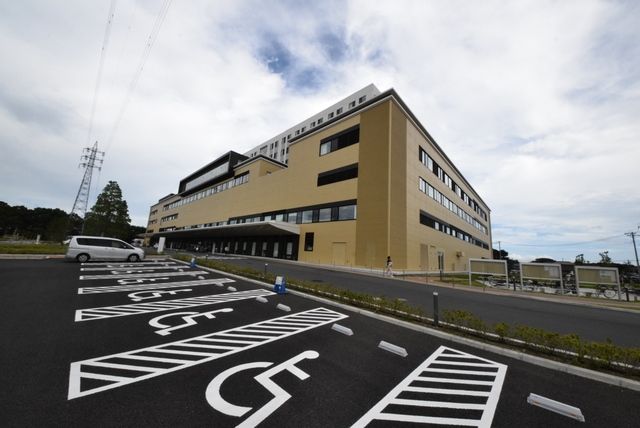 病院　松戸市立総合医療センター（病院）まで378m