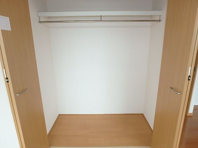 収納　大きなクローゼット。