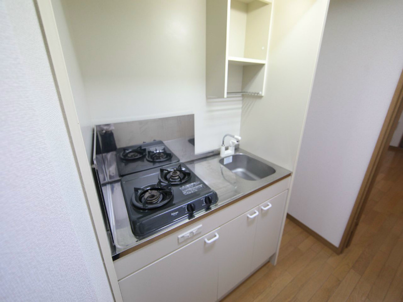 キッチン　システムキッチン（ガス2口コンロ付）