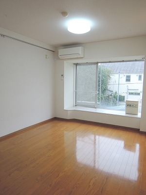 居室・リビング　※別部屋参考お写真