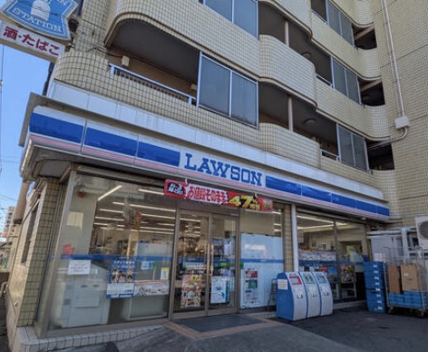 コンビニ　ローソン上馬二丁目店（コンビニ）まで482m