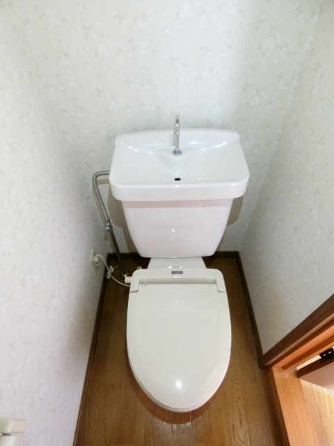トイレ　図面と現状に相違がある場合には現状を優先