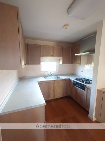 桃の木台5丁目戸建のキッチン写真