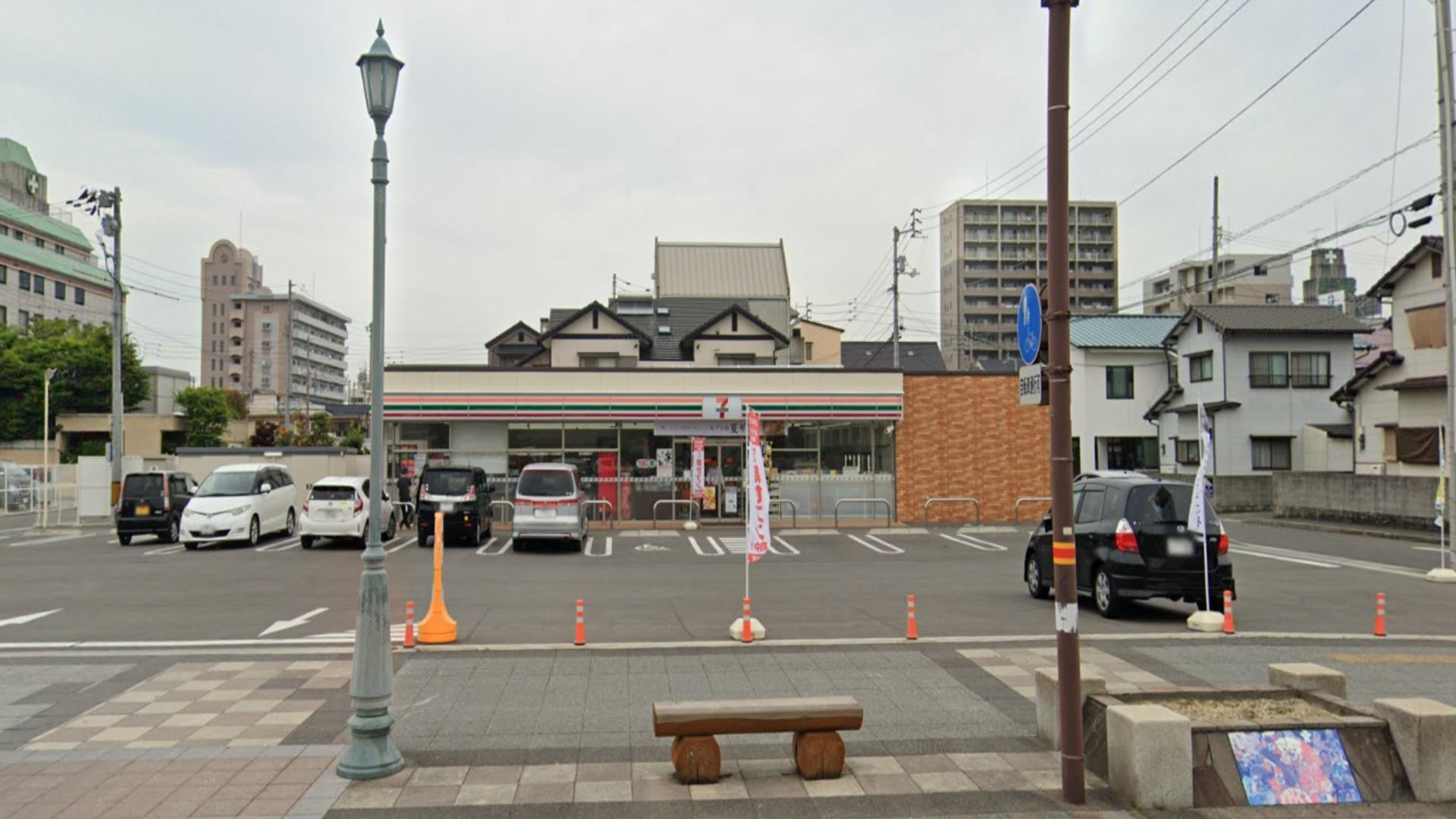 コンビニ　セブンイレブン今治学園通り店（コンビニ）まで225m
