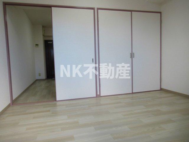その他部屋・スペース　使い勝手のいい寝室です