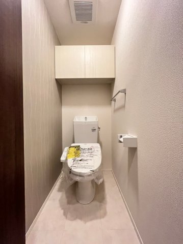 トイレ　別号室の画像です。ご参考下さい