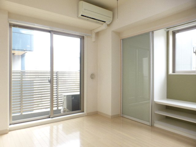 居室・リビング　居室※別部屋参考写真
