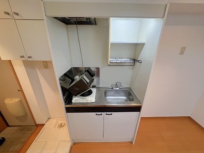 キッチン　※換気扇は8/20頃に直ります※