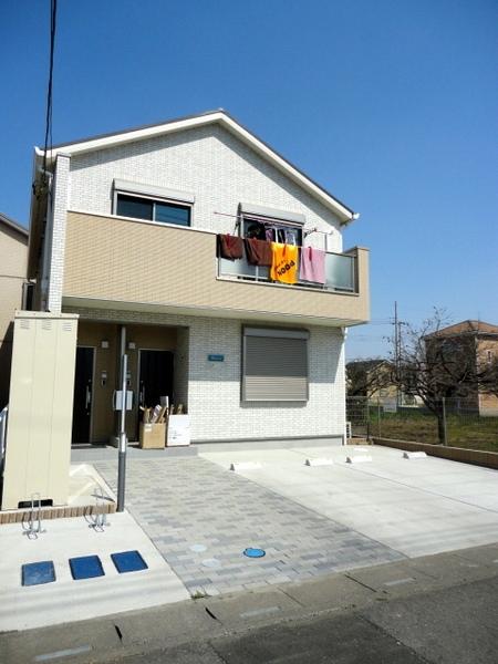 建物外観　綺麗な外観