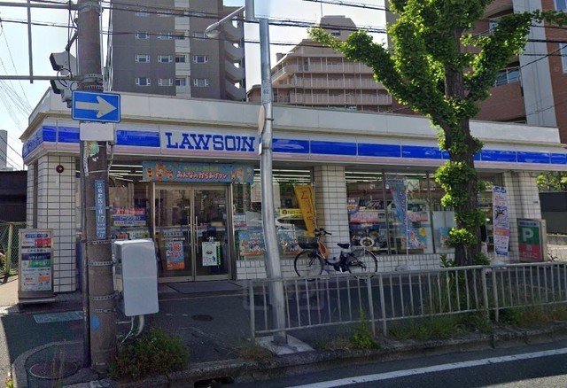 コンビニ　ローソン　江坂町四丁目店（コンビニ）まで727m