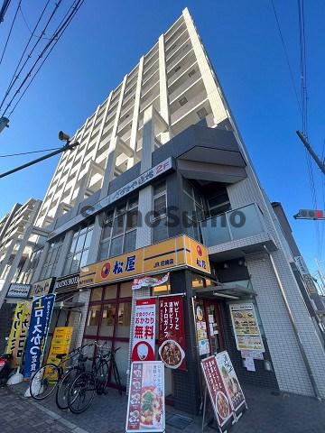 建物外観　外観は落ち着いています