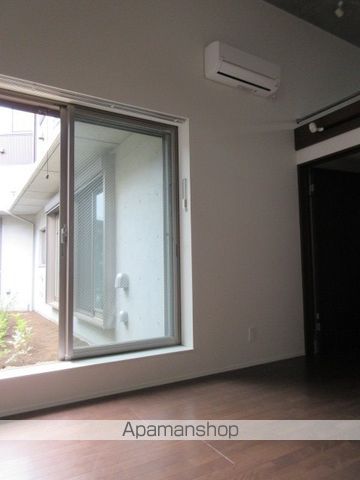 M-unitの居間写真