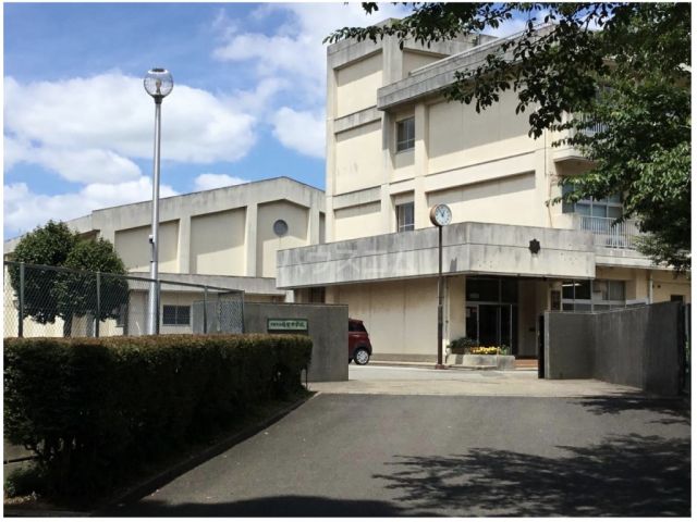 中学校　千葉市立越智中学校（中学校）まで4162m