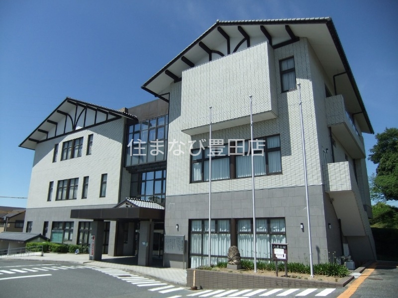 役所　豊田市役所高岡支所（役所）まで1551m