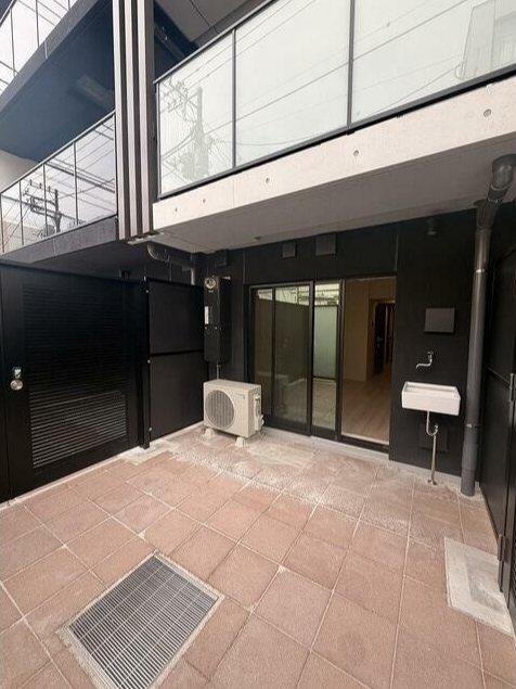 バルコニー　※別号室の参考写真となります。