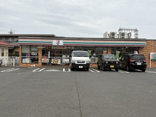 コンビニ　セブンイレブン 昭島美掘町１丁目店（コンビニ）まで1656m