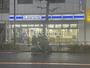 コンビニ　ローソン 新宿若松町店（コンビニ）まで389m