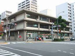 郵便局　早良郵便局（郵便局）まで418m