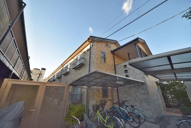建物外観　閑静な住宅街にあります