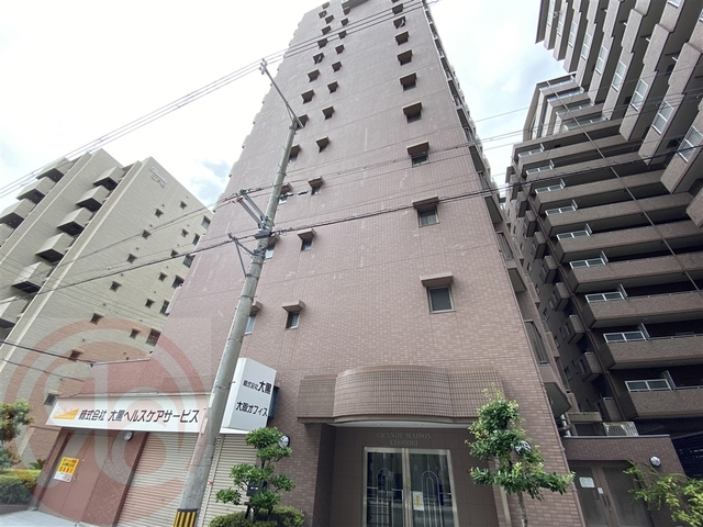 地下鉄千日前線 阿波座駅 徒歩5分 築28年