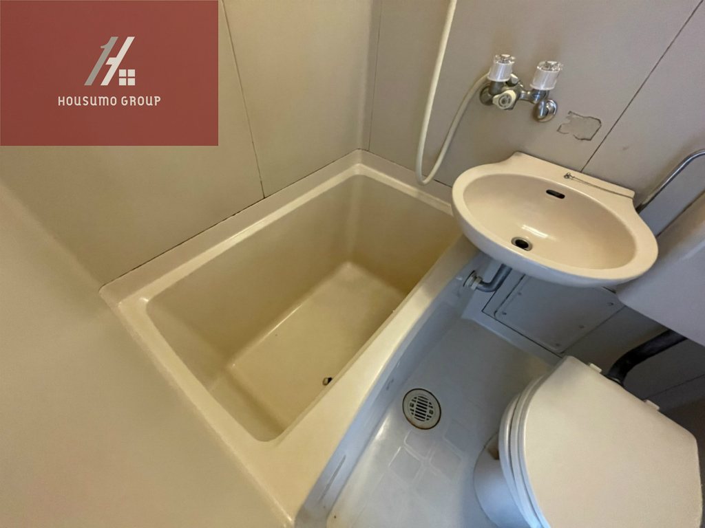 バス・シャワールーム　トイレです