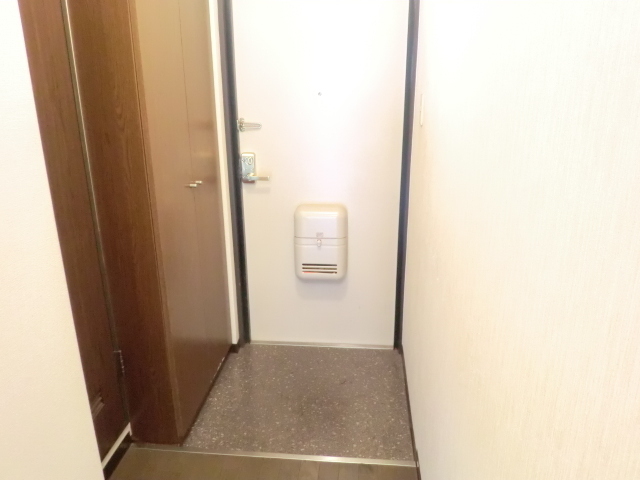 玄関　玄関スペースはこちらです