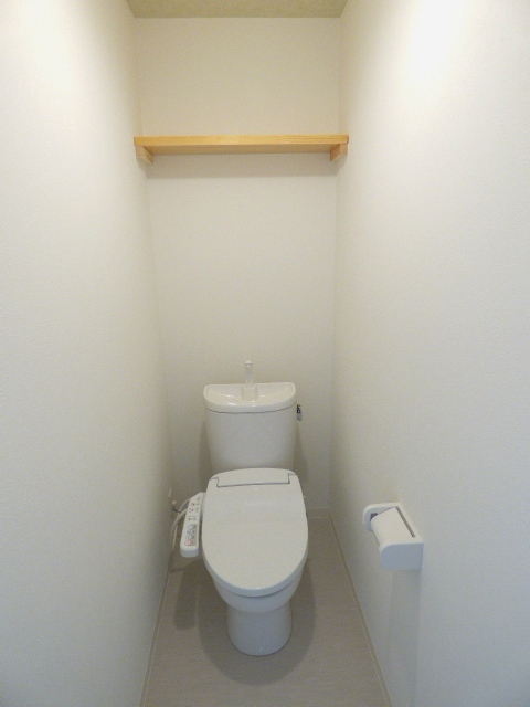 グランコムメゾン南中川のトイレ写真