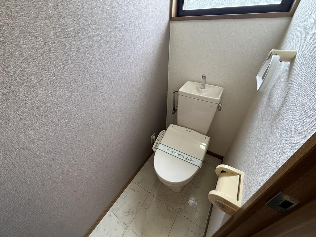 シティベール石田B棟のトイレ写真