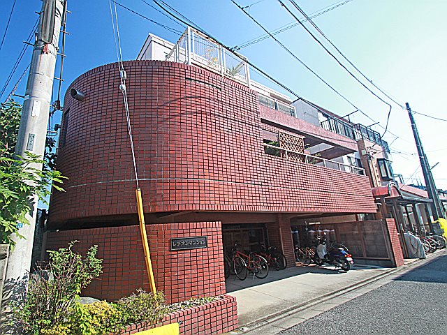 レヂオンマンションの居間写真