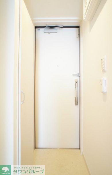 玄関　★オンライン内見対応可能★来店不要★タウンハウジング大和店★