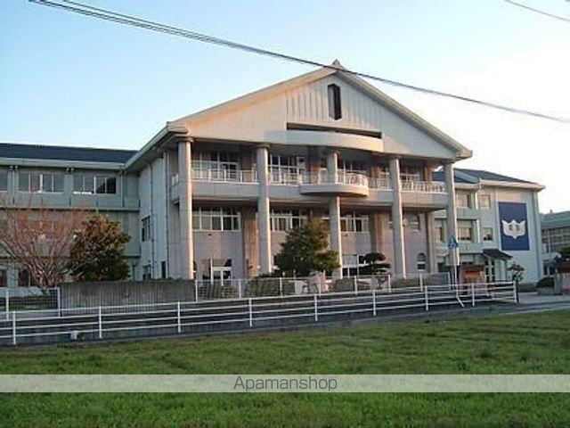 中学校　高草中学校（中学校）まで339m