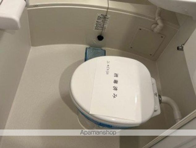 ブルーライン 阪東橋駅 徒歩7分 11階建 築35年のトイレ写真