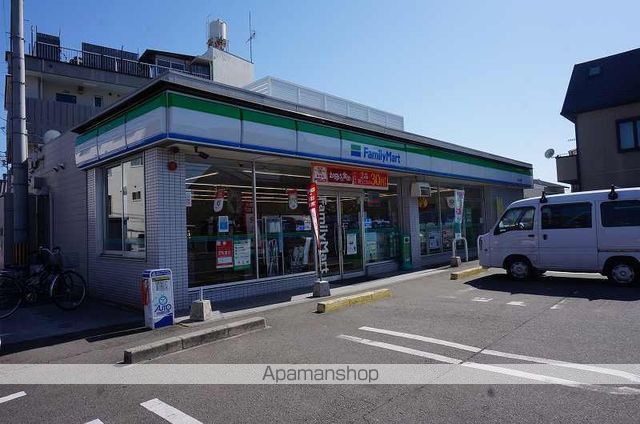 コンビニ　ファミリーマート（コンビニ）まで498m