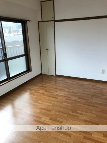 フェリーチェ大町駅前の居間写真