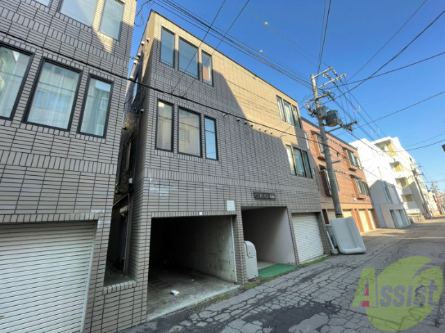 建物外観　札幌市中央区南７条西「コアライズ参番館」