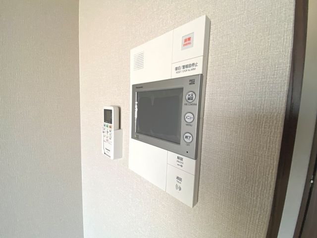 セキュリティ　※部屋毎でカラーに違いがある場合がございます。