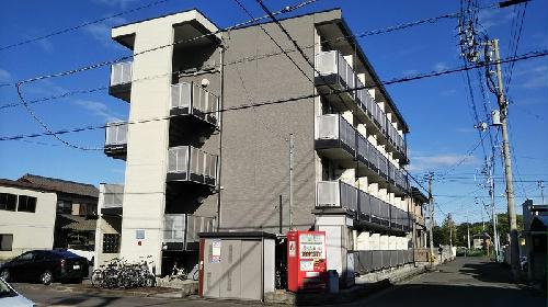 【レオパレスサンサン木の実の建物外観】